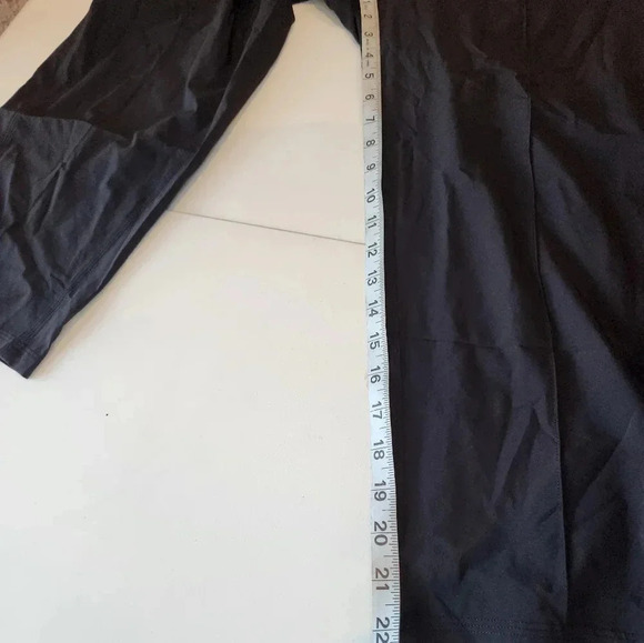 Lululemon Wide Leg Cropped Pants Womens Size 8 Black - Picture 8 of 8